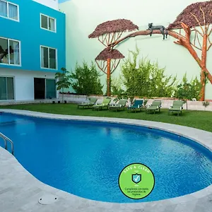 hotel-playa-encantada.quintano-roohotels.com/