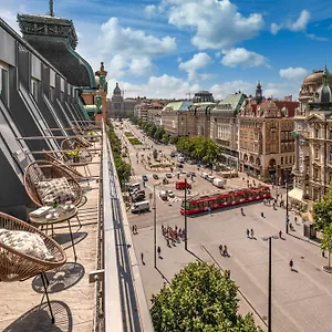 Vn17 Rooftop By Adrez 4* Praag