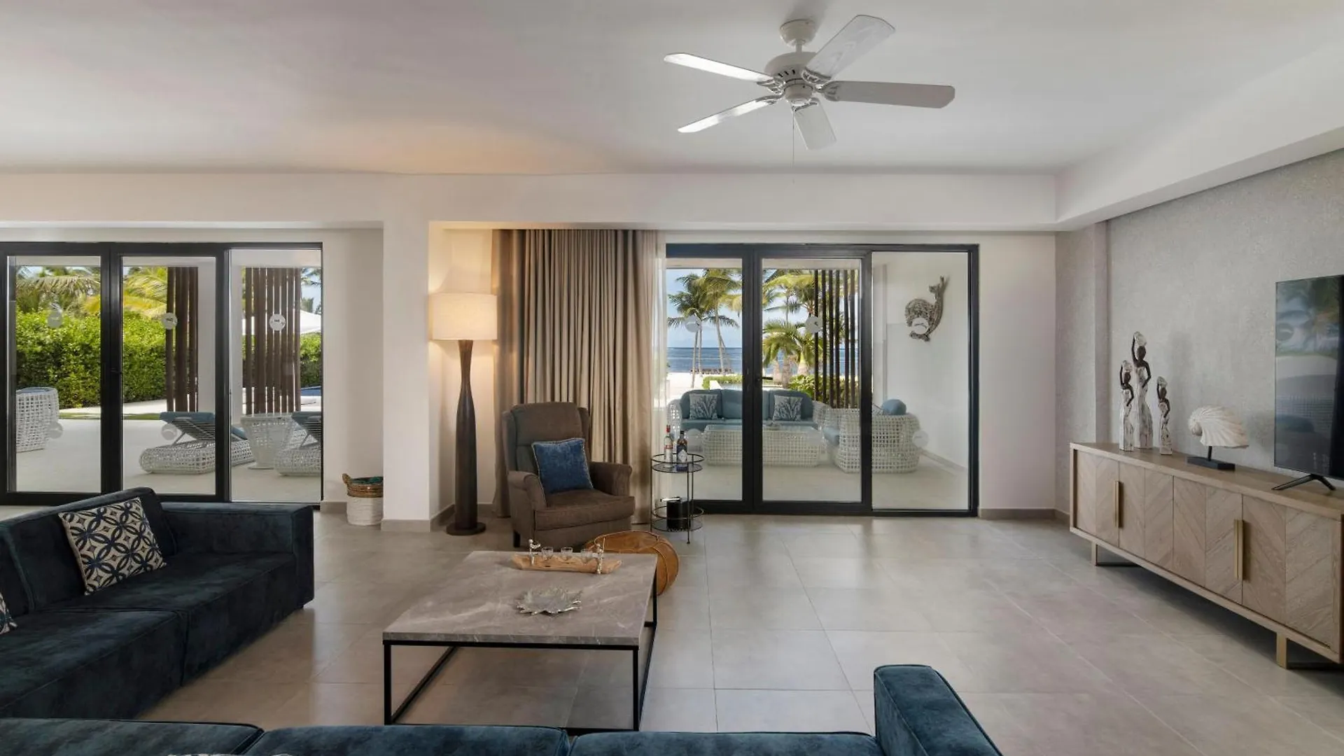 Serenade Punta Cana Beach & Spa Resort 5*,  多米尼加共和国