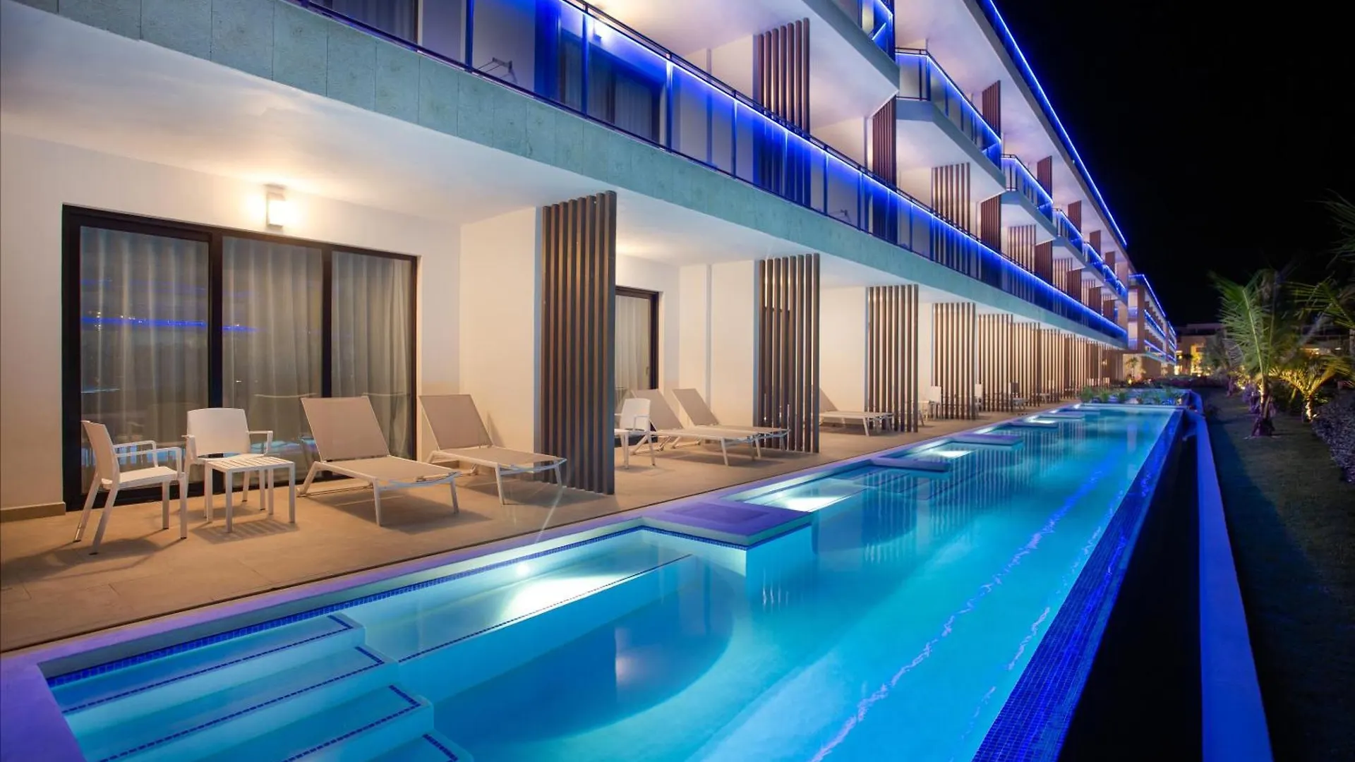 Serenade Punta Cana Beach & Spa Resort 5*,  多米尼加共和国